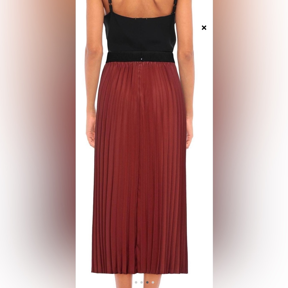 SOLD! on Ebay SportMax|Code MaxMara Label-cat Pleated Skirt.Size:IT40 US4/6. - Picture 6 of 14